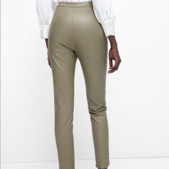 FAUX LEATHER LEGGINGS SAGE GREEN - Picture 3 of 4